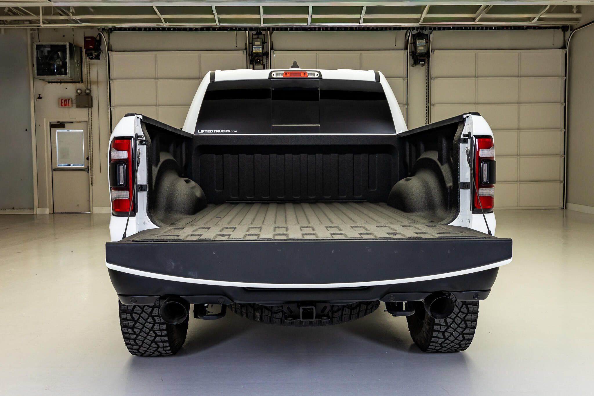 Used 2023 RAM 1500 TRX w/ TRX Level 1 Equipment Group AWD/4WD image 8