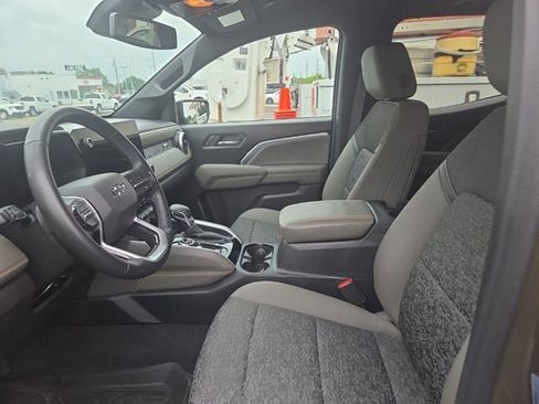 Used 2024 Chevrolet Colorado ZR2 w/ Safety Package AWD/4WD image 7
