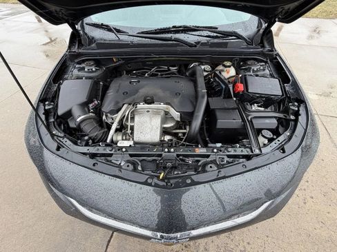 Used 2016 Chevrolet Malibu Premier w/ Driver Confidence Package II image 25