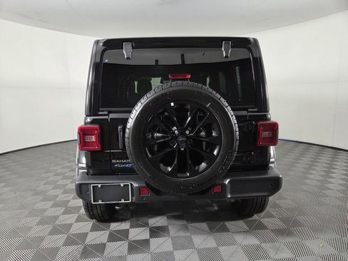 Used 2025 Jeep Wrangler Sahara w/ Safety Group image 6