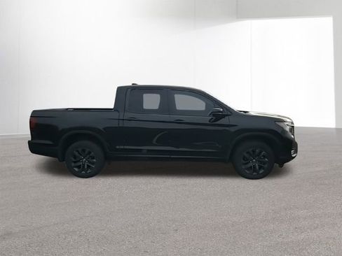 Used 2023 Honda Ridgeline Sport image 10