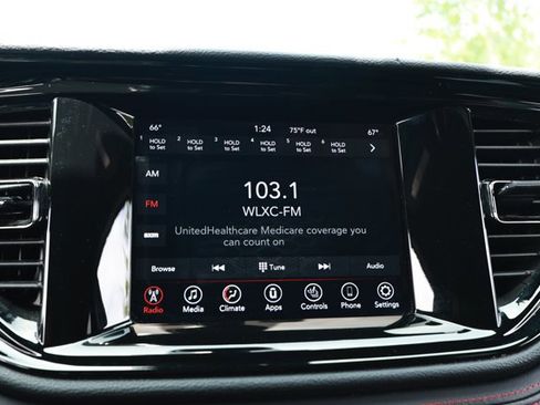 Used 2023 Dodge Durango GT AWD/4WD image 16