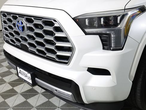 Used 2023 Toyota Sequoia Capstone image 49