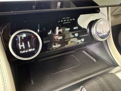 Used 2025 Jaguar F-PACE R-Dynamic S image 20