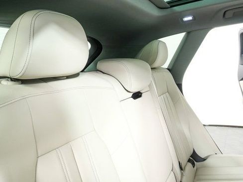 Used 2025 Audi Q5 Premium w/ Convenience Package image 22