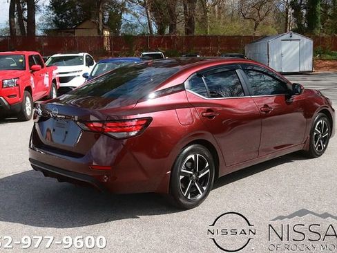 Used 2025 Nissan Sentra SV image 5