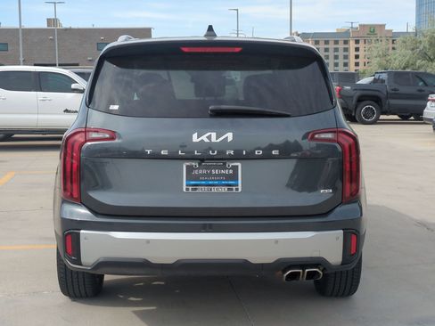 Certified 2023 Kia Telluride S w/ S Sunroof Package AWD/4WD image 4