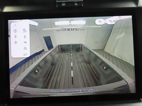 Used 2025 Ford F450 Platinum w/ FX4 Off-Road Package image 14