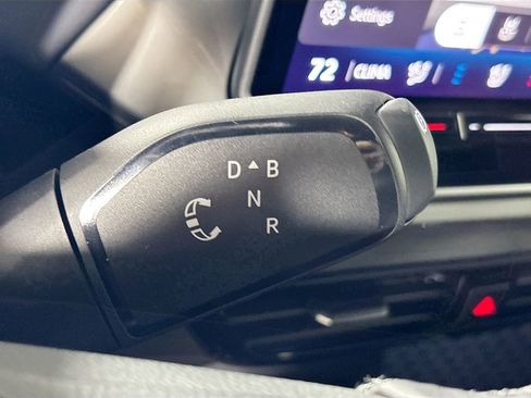 New 2025 Volkswagen ID.4 Pro S Plus image 18