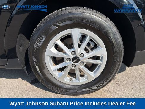 Used 2024 Kia Carnival LX FWD image 5