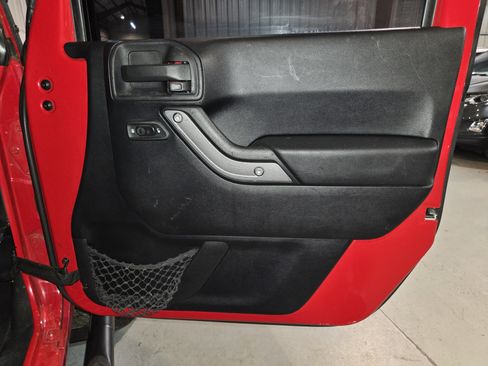 Used 2011 Jeep Wrangler Sport AWD/4WD image 19