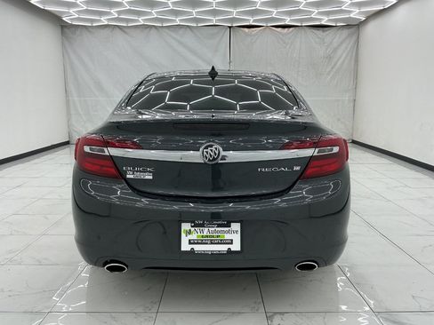 Used 2016 Buick Regal Premium w/ Driver Confidence Package #2 FWD image 10
