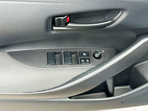Used 2026 Toyota Corolla LE FWD image 17