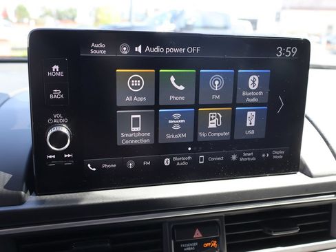 Used 2025 Honda Pilot EX-L image 34