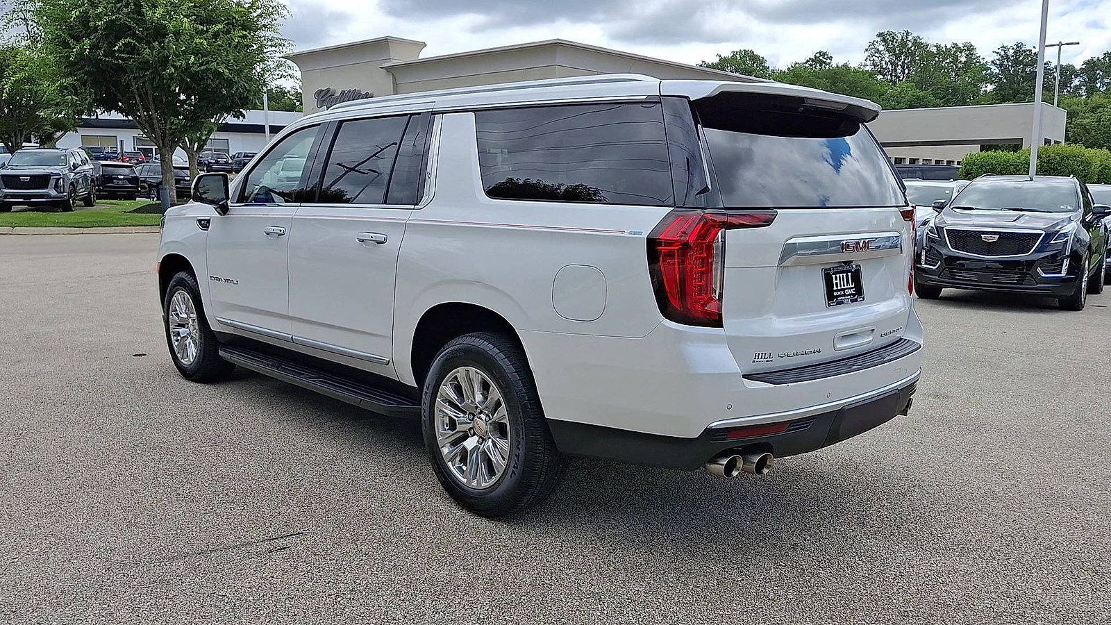 Used 2024 GMC Yukon XL Denali w/ Max Trailering Package AWD/4WD image 7