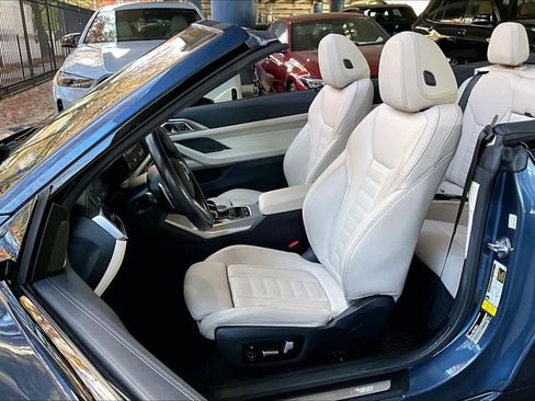 Used 2023 BMW 430i Convertible w/ M Sport Package image 7
