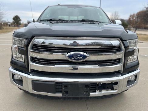 Used 2016 Ford F150 Lariat image 3