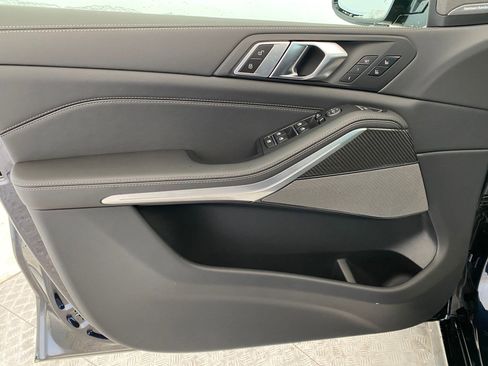 New 2026 BMW X5 M60i w/ Executive Package image 11