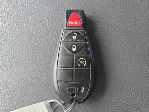 Used 2019 RAM 1500 Warlock AWD/4WD image 23