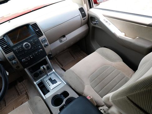 Used 2008 Nissan Pathfinder SE RWD image 22