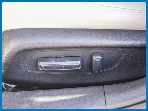 Used 2024 Honda Civic EX-L image 16