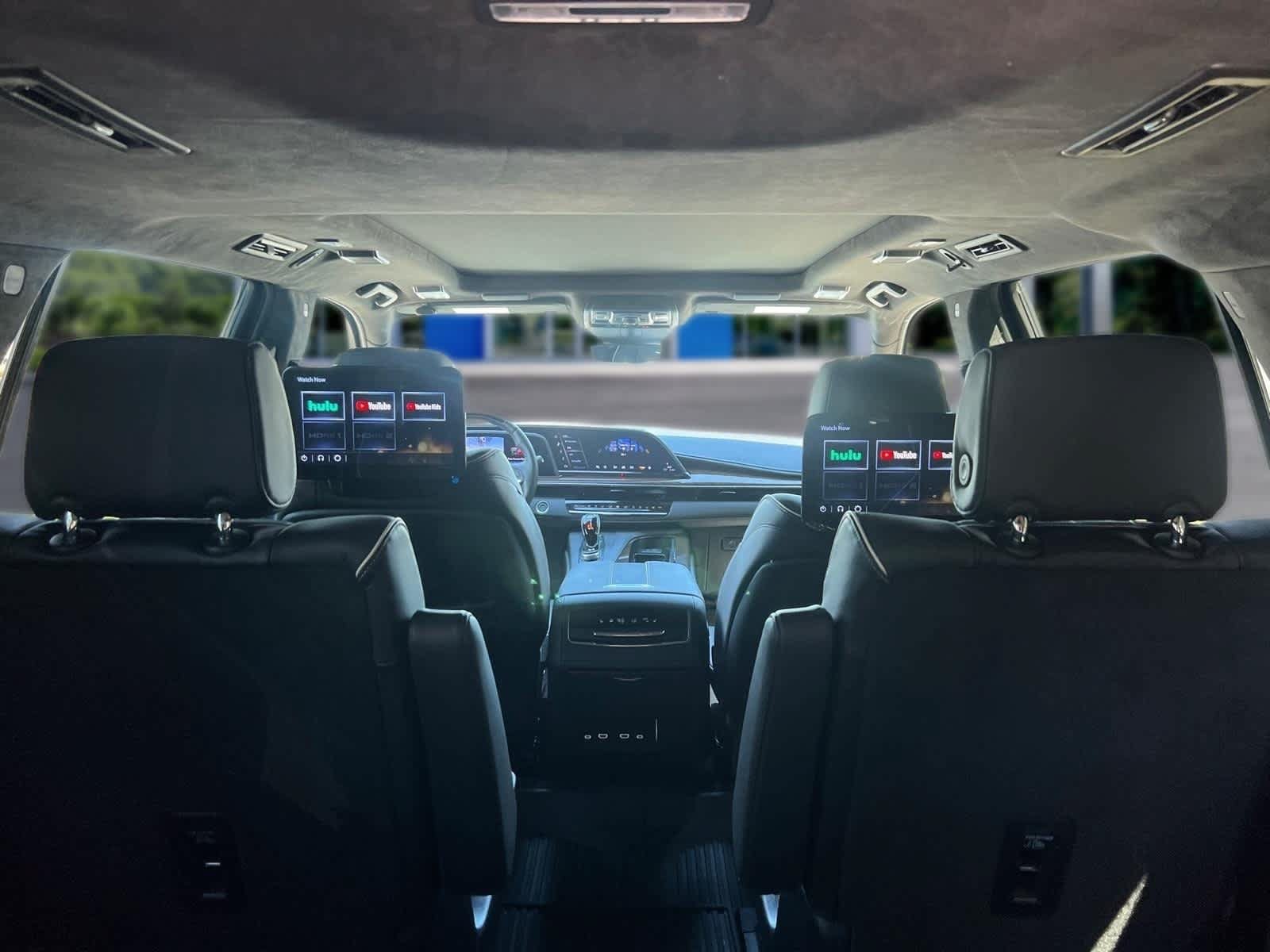 Certified 2024 Cadillac Escalade Sport Platinum w/ LPO, ONYX Package AWD/4WD image 37