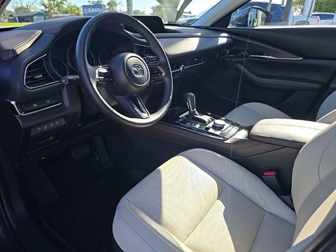 Used 2024 MAZDA CX-30 AWD 2.5 S w/ Premium Package image 12