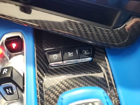 Used 2021 Chevrolet Corvette Stingray Premium Conv w/ Battery Protection Package RWD image 25