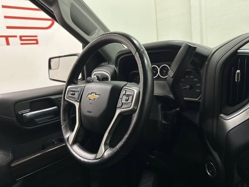Used 2021 Chevrolet Silverado 1500 LT image 59