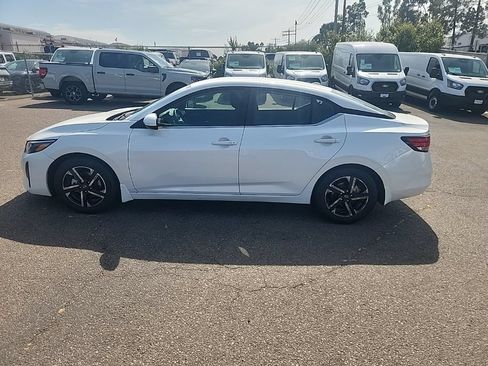 Used 2024 Nissan Sentra SV w/ Trunk Package FWD image 10