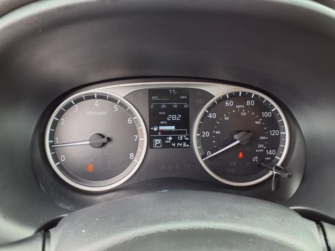 Used 2025 Nissan Kicks Play S FWD image 16