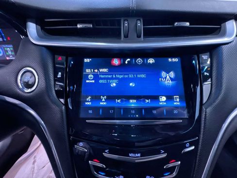 Used 2015 Cadillac XTS image 24