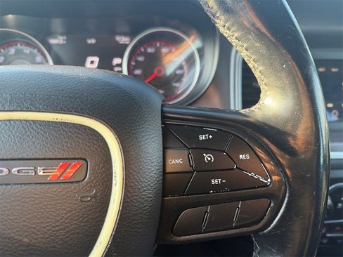 Used 2020 Dodge Charger SXT image 23