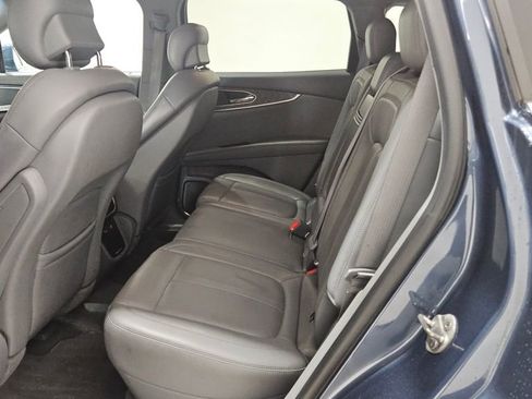 Used 2019 Lincoln Nautilus Reserve image 8