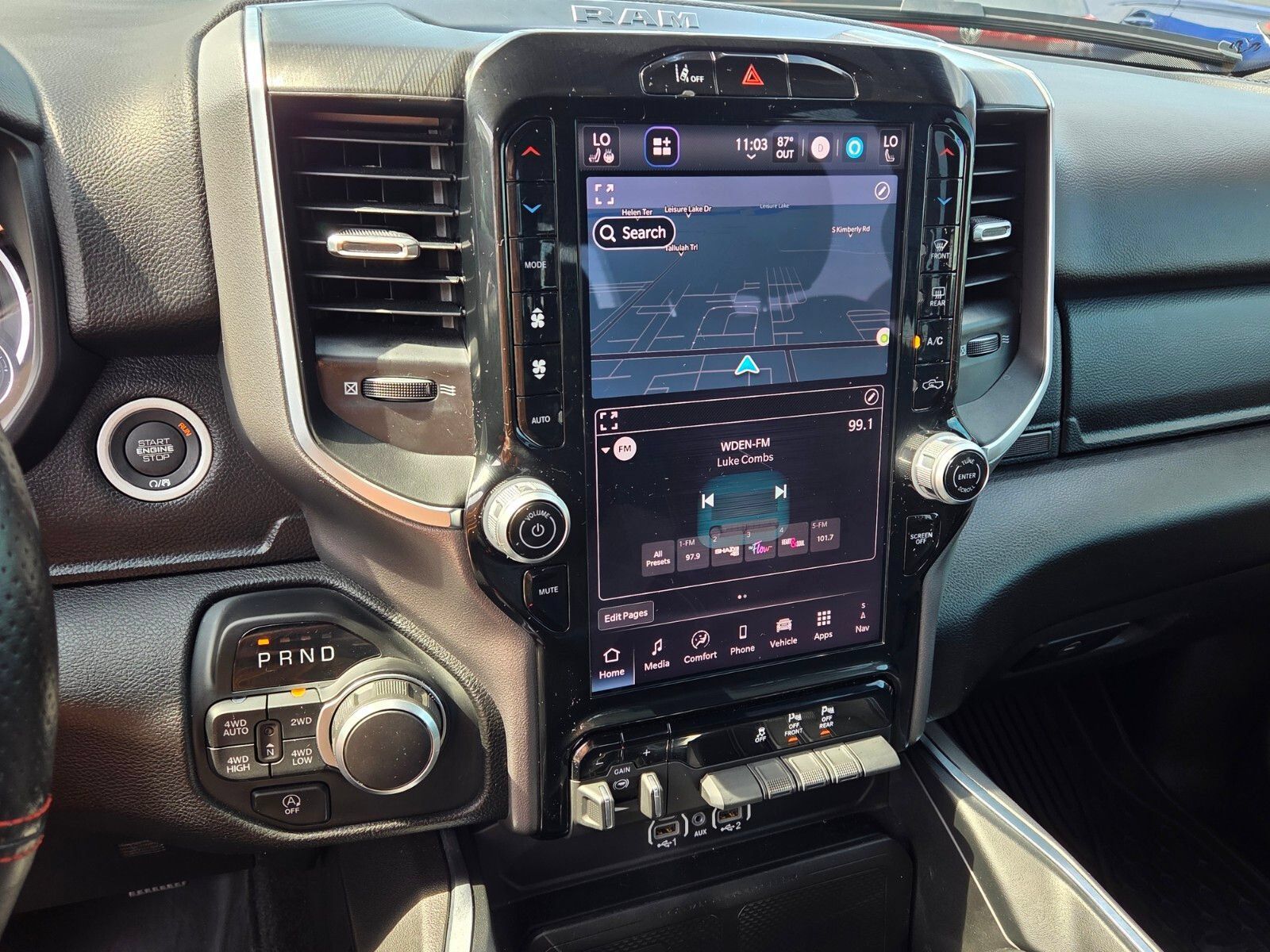 Used 2025 RAM 1500 Big Horn AWD/4WD image 21