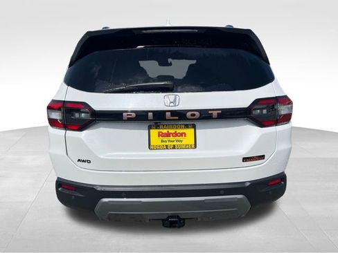 New 2026 Honda Pilot TrailSport image 7