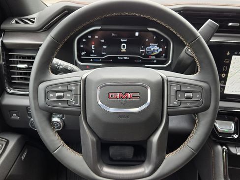 Used 2025 GMC Sierra 3500 AT4 w/ Technology Package AWD/4WD image 27