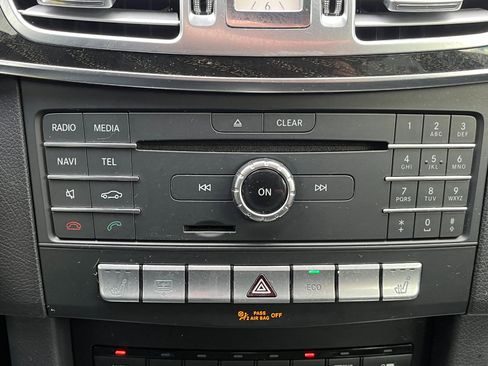 Used 2016 Mercedes-Benz E 250 Sedan image 46