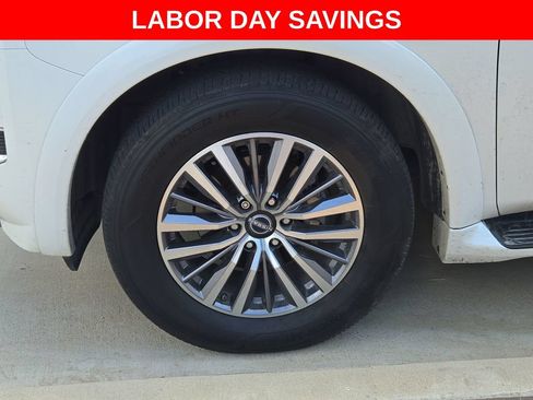 Used 2022 Nissan Armada SV w/ SV Appearance Package RWD image 20