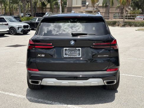 Certified 2026 BMW X5 xDrive50e w/ Executive Package AWD/4WD image 5