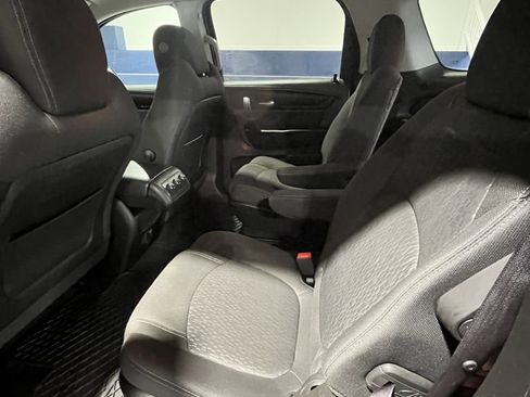 Used 2014 GMC Acadia SLE AWD/4WD image 9