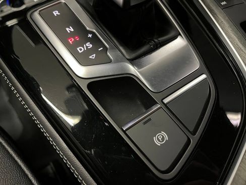 Used 2022 Audi A4 2.0T Premium Plus AWD/4WD image 14