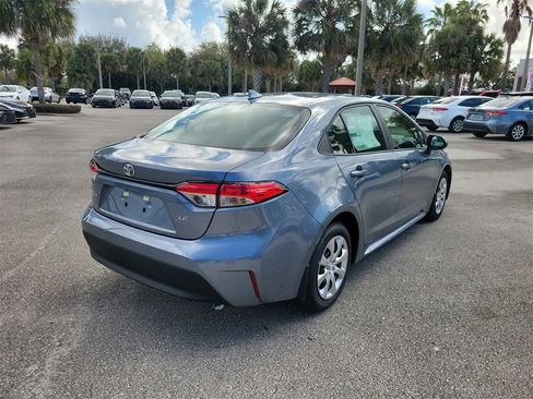 Used 2026 Toyota Corolla LE image 3