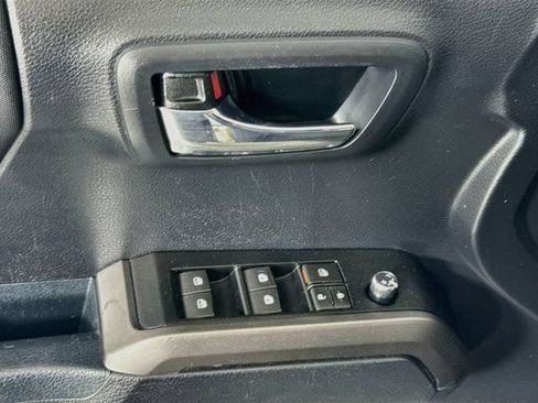 Certified 2018 Toyota Tacoma TRD Sport w/ Technology Package RWD image 20