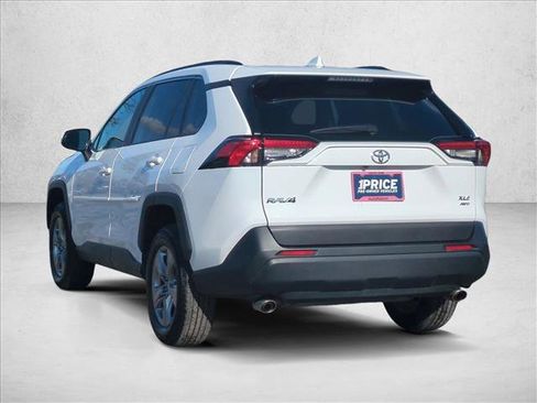 Used 2024 Toyota RAV4 XLE image 8
