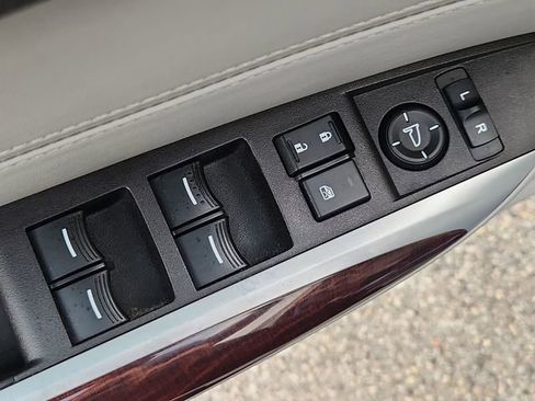 Used 2015 Acura TLX V6 w/ Advance Package FWD image 24