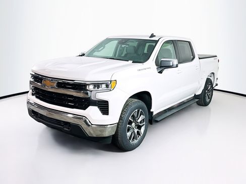 Used 2023 Chevrolet Silverado 1500 LT image 3