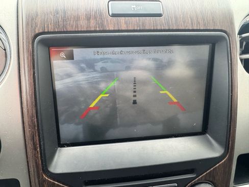 Used 2014 Ford F150 Lariat w/ Equipment Group 501A Mid image 22