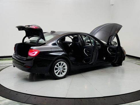 Used 2016 BMW 320i Sedan RWD image 11