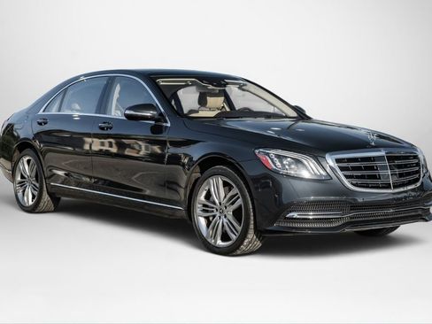 Used 2019 Mercedes-Benz S 560 Sedan image 4